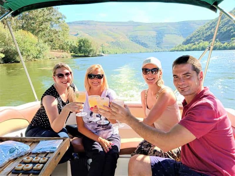 Billet Porto : Vallée du Douro, 2 vignobles, déjeuner et excursion en bateau privé