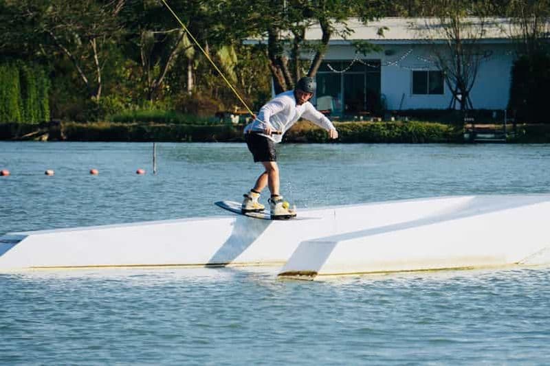 Bangkok : Zanook Wake Park, l'aventure du ski nautique