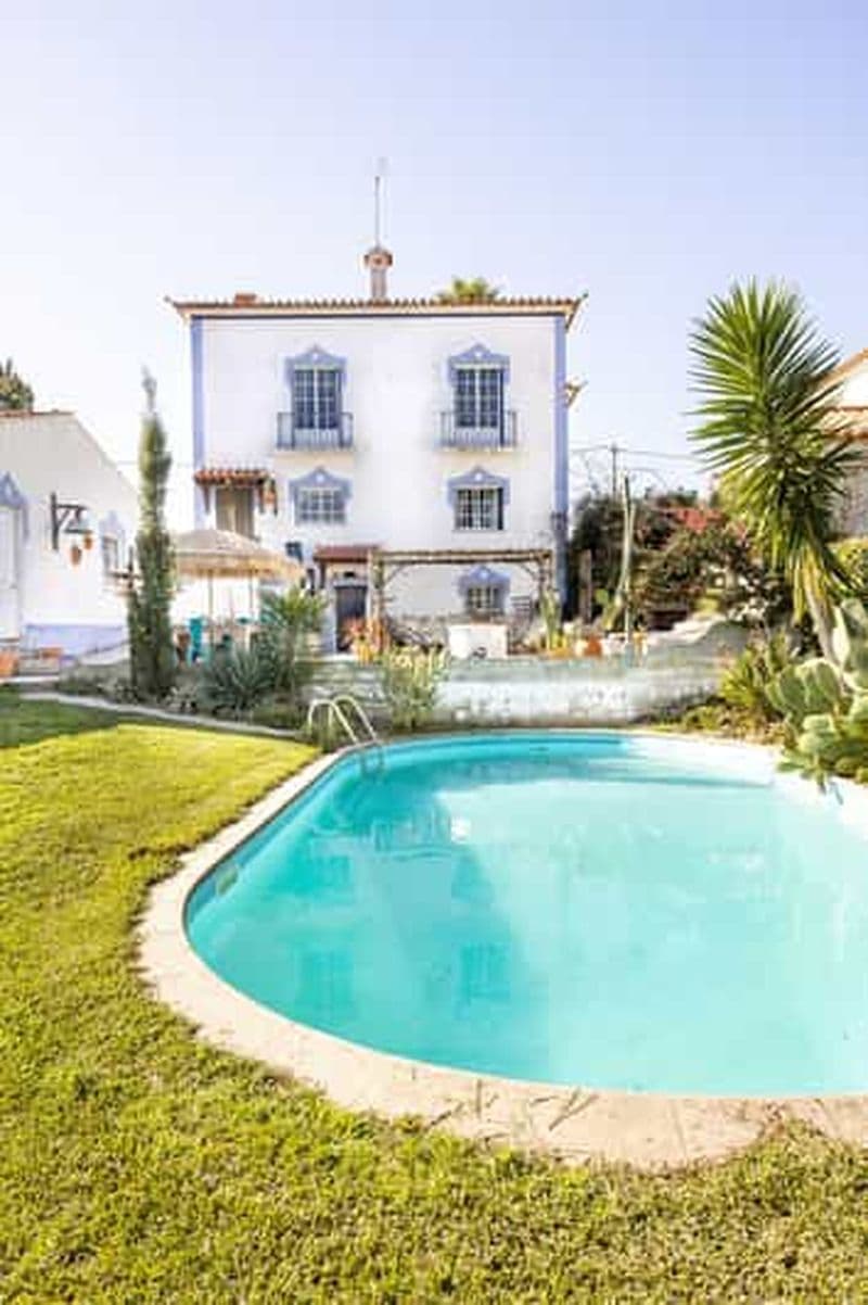 Billet Santa Cruz : Portugal Surf House & Camp