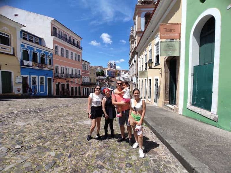 Visite à pied de Santo Antônio Além do Carmo