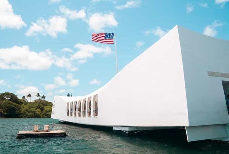 Oahu : Pearl Harbor, USS Arizona et visite de la ville