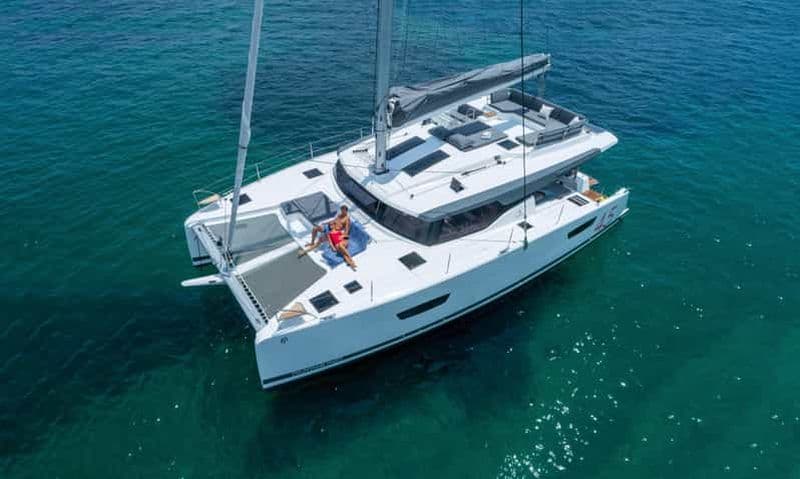 Billet Costa Brava : escapade de 3 jours en catamaran de luxe depuis Barcelone