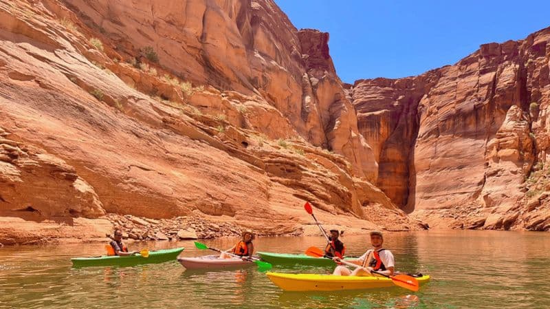 Billet Page/Lac Powell : excursion guidée en kayak et visite du Water Antelope Canyon