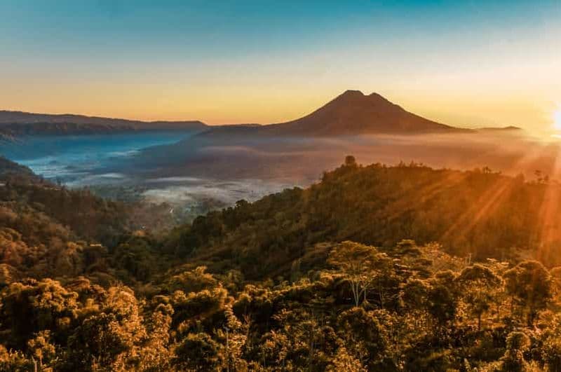 Bali : Randonnée au lever du soleil sur le mont Batur avec guide et petit-déjeuner