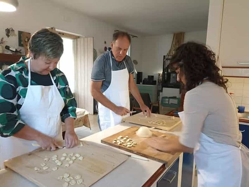 Billet Ostuni : préparez des pâtes avec ma famille dans notre maison de campagne !