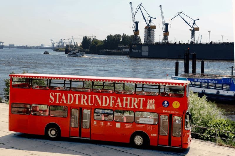 Billet Découverte de Hambourg : Visite en bus avec croisière dans le port et sur le lac Alster