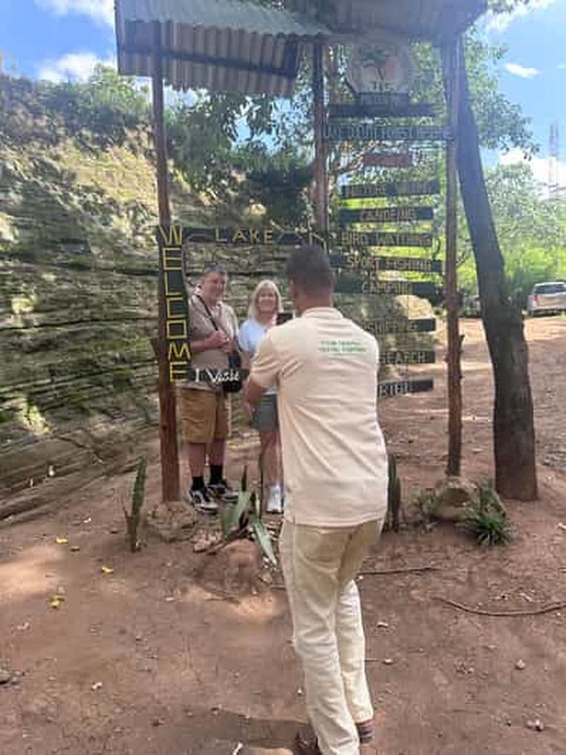 Billet Patrimoine culturel d'Arusha, lac Duluti et cascade de Bangata