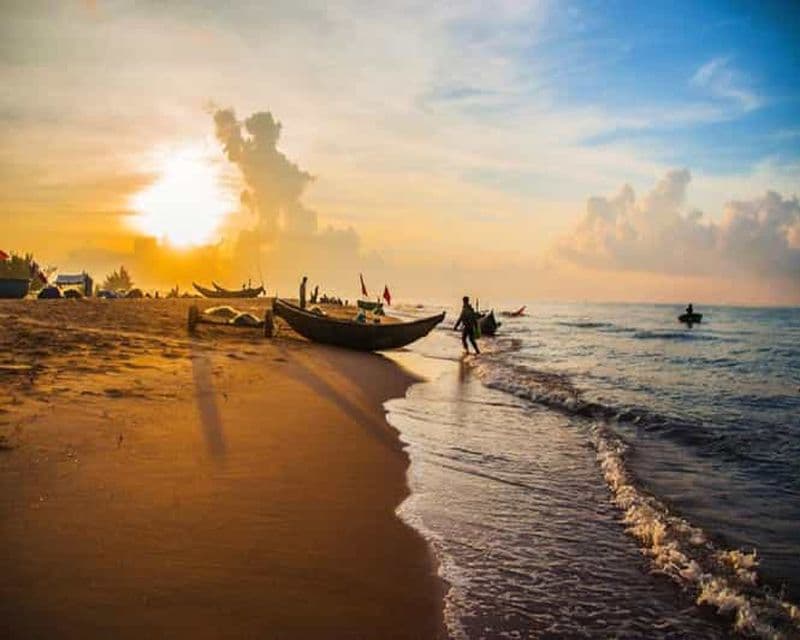 Depuis Ho Chi Minh : Découvrez la plage de Vung Tau et le temple des baleines
