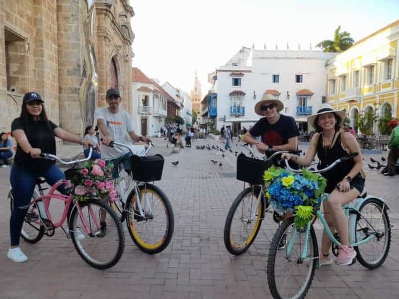 Billet Carthagène : visite historique, culturelle et touristique à vélo