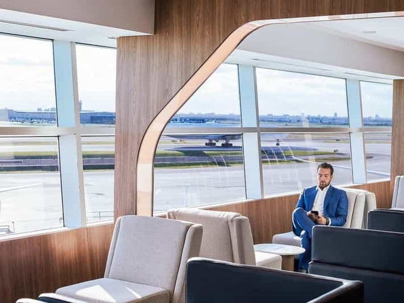 Billet Toronto : Accès au salon Premium Plaza de l'aéroport Pearson