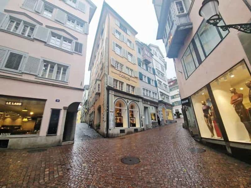 Billet Expérience de shopping personnalisée à Zurich avec un hôte