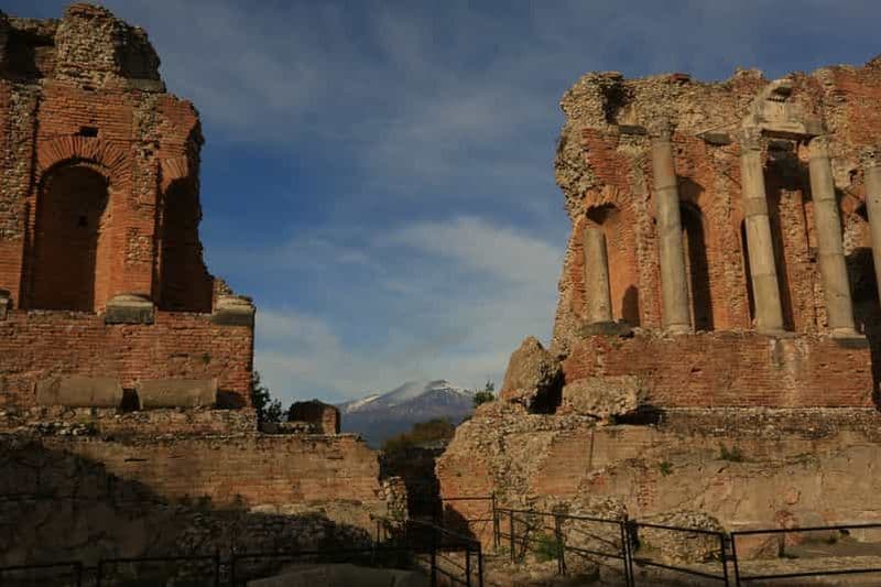 Taormina : Billet d'entrée au Théâtre antique et visite guidée