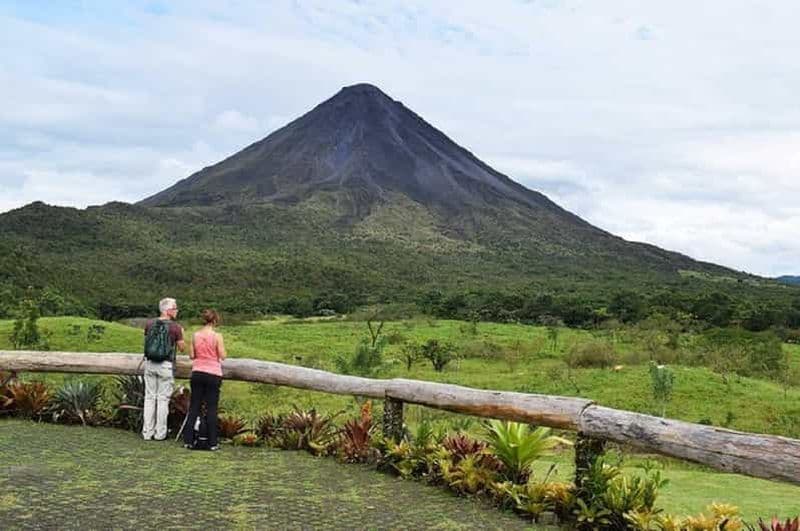 Billet Depuis San Jose : Volcan Arenal et sources thermales Ecotermales