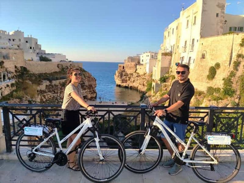 Polignano a Mare : circuit à vélo le long de la côte