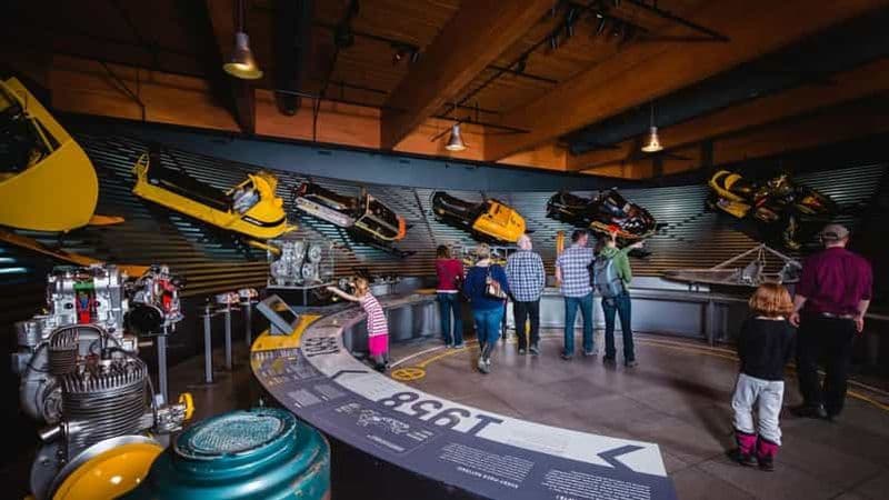 Billet Aventures technologiques : Visite du musée J. Armand Bombardier