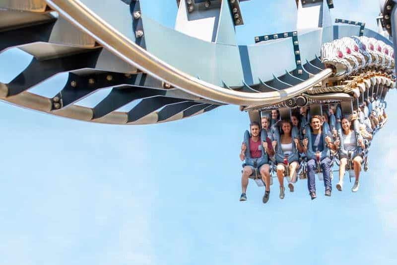 Billet Ravenne : Parc Mirabilandia et billet d'entrée au musée Ferrari