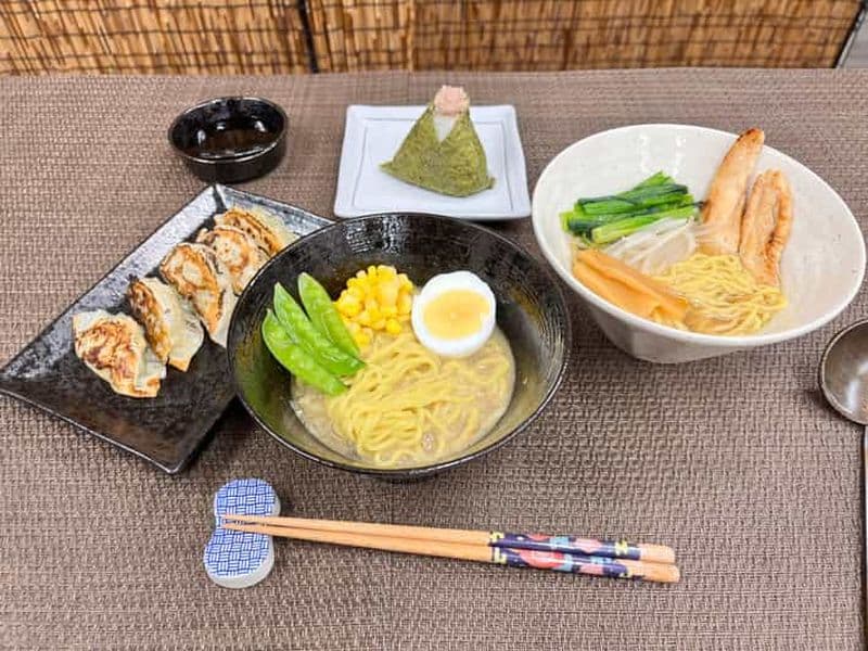 Kyoto : Cours de cuisine Ramen, Gyoza et Onigiri