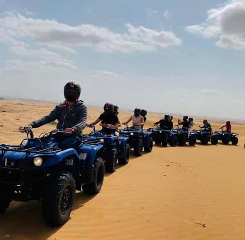 Billet Sharjah : Faire du 4x4 dans le Sahara sur un Grizzly 350 CC