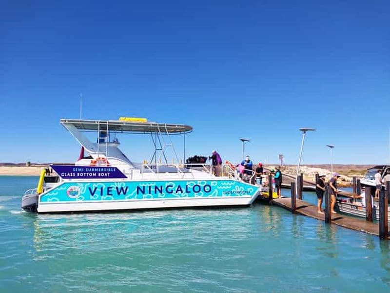 Billet Exmouth : sortie en bateau semi-submersible à fond de verre à Ningaloo