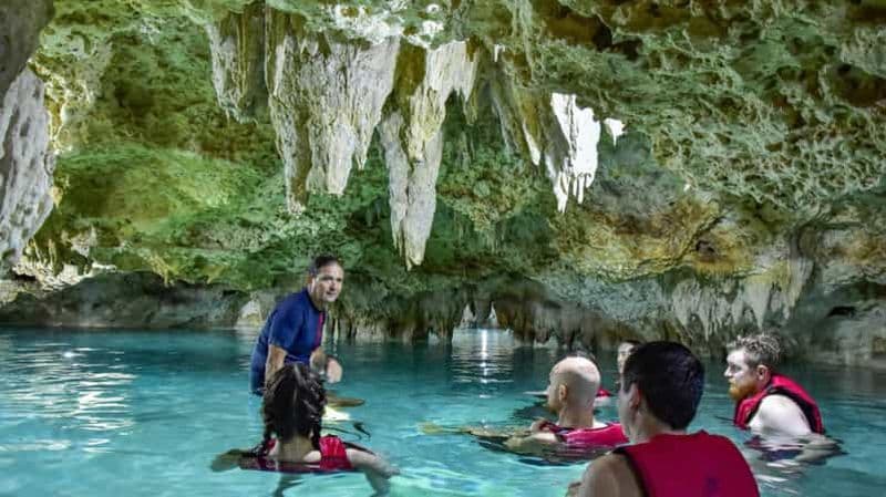 Billet Yucatán : Plongée avec masque et tuba avec les tortues à Akumal+Tour au Cenote