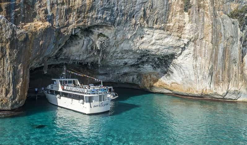 CALA GONONE : bateau-taxi pour la Grotta del Bue Marino