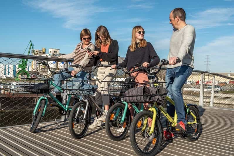 Gand : Les points forts de la ville et les joyaux cachés Visite guidée à vélo