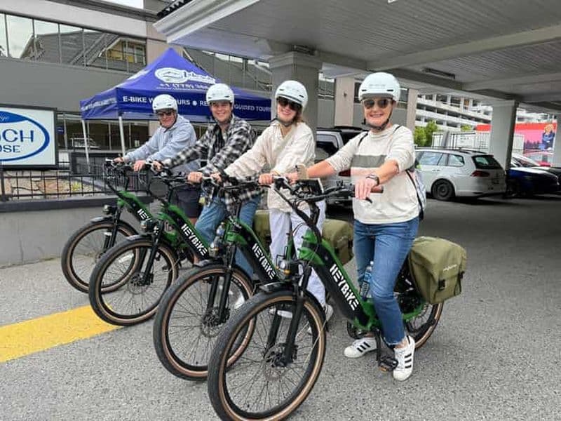 Kelowna : Randonnée en vélo électrique et aventure du lancer de hache