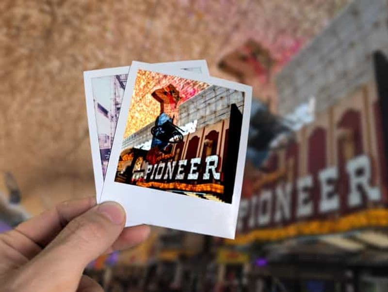 Billet Las Vegas : visite guidée à pied avec appareil photo Polaroid dans le centre-ville vintage