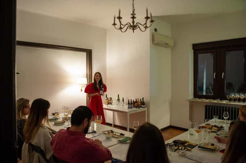 Bucarest : dégustation de bières artisanales avec fromages et charcuterie