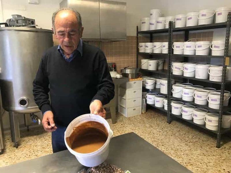 Billet Au départ de Rome : Excursion en Tuscia avec ferme de noisettes et déjeuner