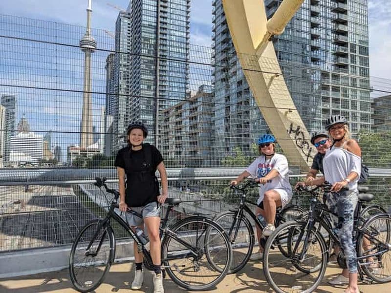 Toronto : Visite à vélo de 3,5 heures au cœur du centre-ville