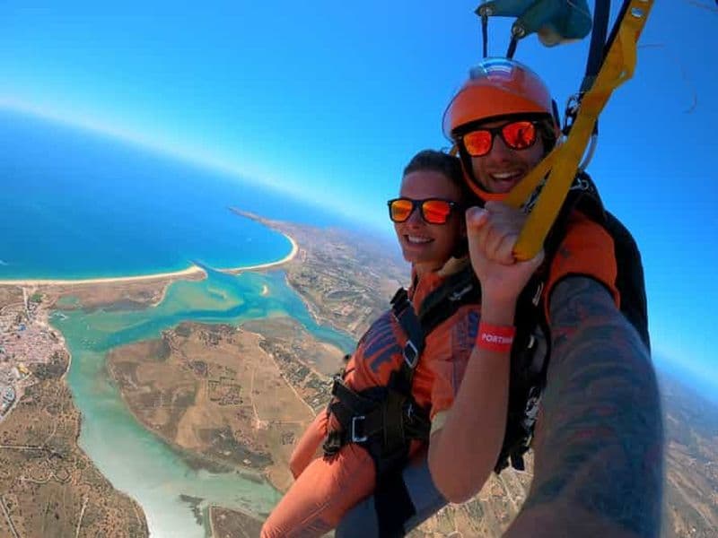 Billet Skydive Algarve : Saut en Tandem Premium avec atterrissage sur la plage