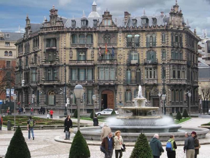 Billet Bilbao : visite à pied historique et architecturale