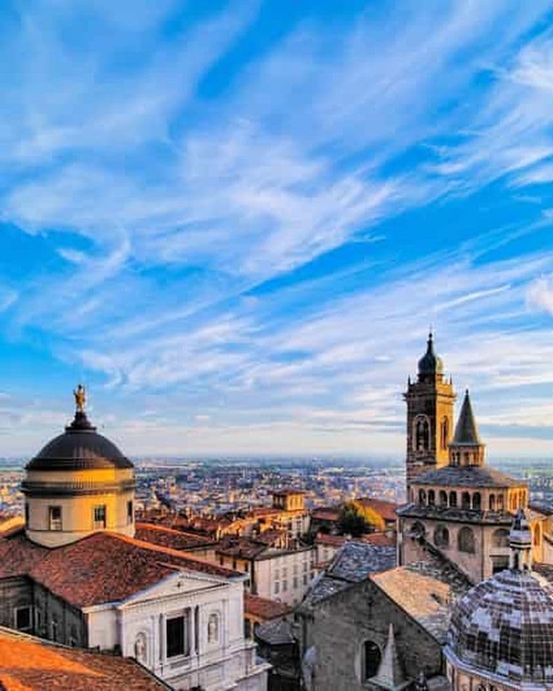 Bergame et la ville haute : location de vélos électriques