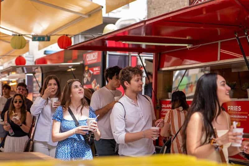 Billet Budapest : visite culinaire guidée avec vin, bière et shots