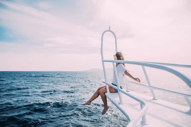 Baie de Makadi : Tour en bateau pour l'observation des dauphins avec déjeuner et boissons.