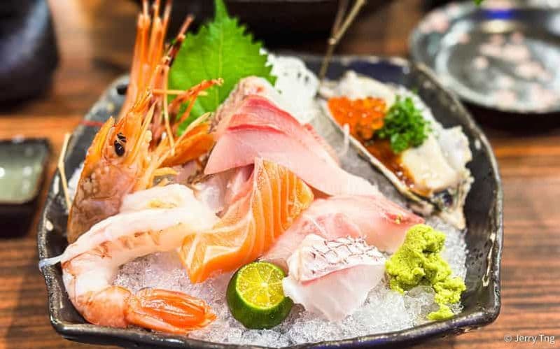 Billet Dîner au restaurant japonais et coréen Chiyo avec spectacle de danse des chats