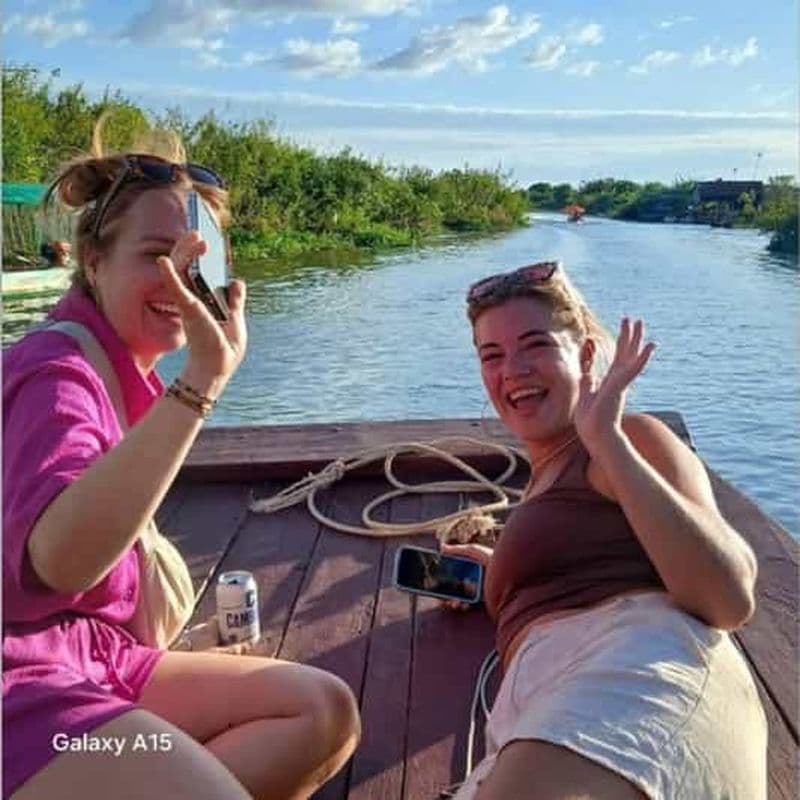 Billet Coucher de soleil sur le village flottant de Kompong Pluk