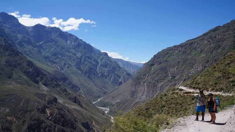 Depuis Arequipa : trek de 2 jours dans le canyon de Colca