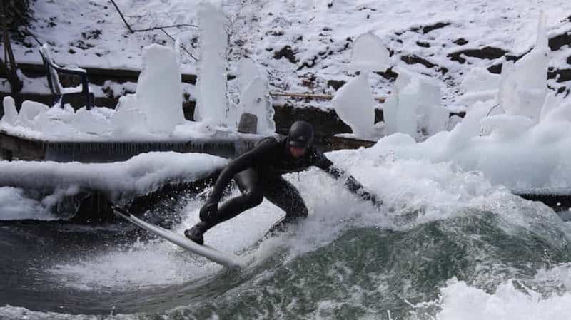 Surfez sur Munich toute l'année, même en hiver : Englischer Garten