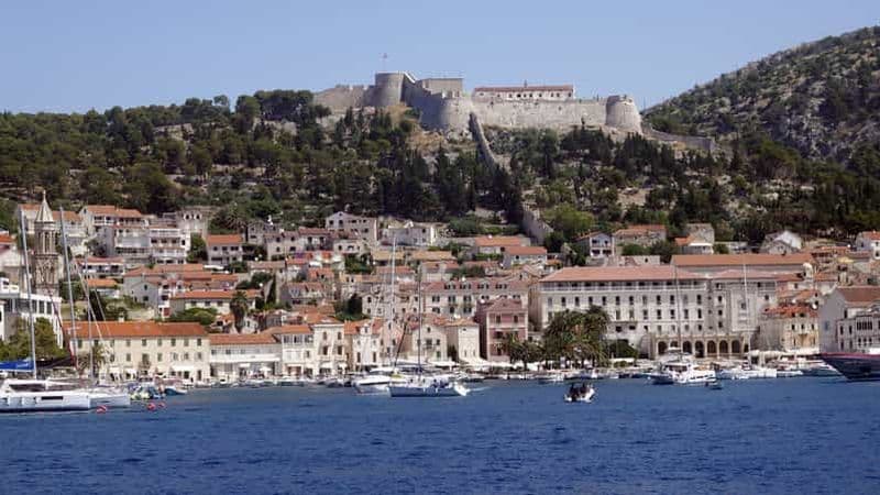 Hvar ensoleillée : Une visite guidée privée à pied