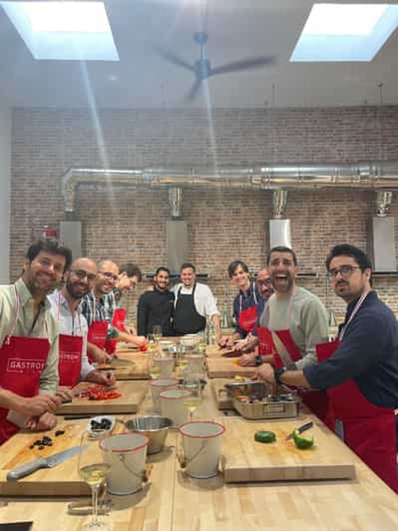 Billet Bilbao : Cours de cuisine sur les pintxos et les tapas basques