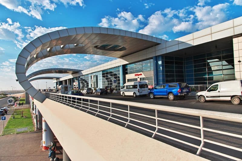 Aéroport International Blaise Diagne (DSS)