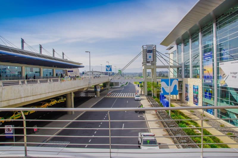 Aéroport International Mariscal Sucre (UIO)