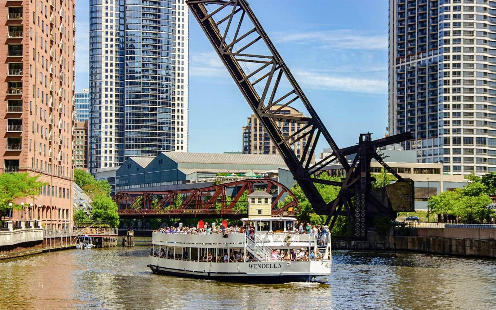 Croisière architecturale de 90 minutes sur la rivière Chicago et le lac Michigan