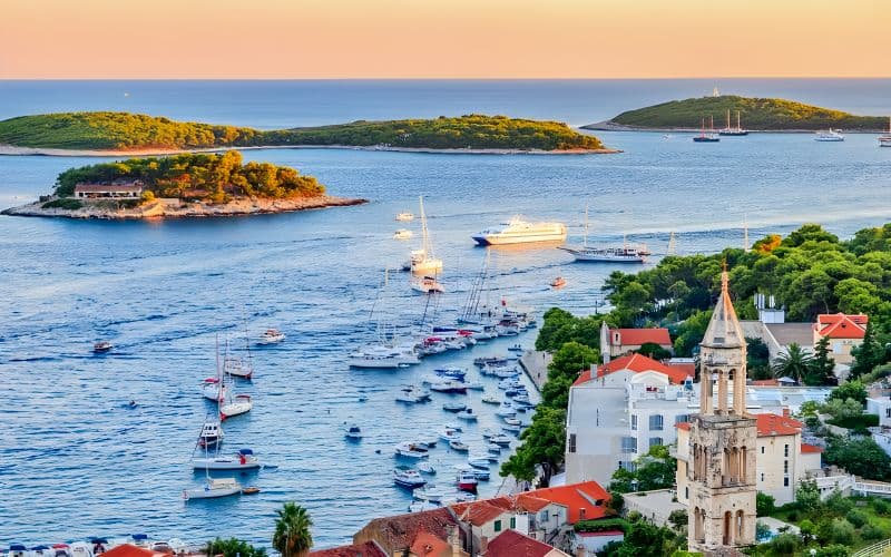 Billet Au départ de Split : croisière d'une journée à Hvar et dans les 3 îles
