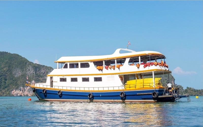 Billet Deuis Phuket : Excursion d'une journée en canoë de John Gray's Sea Canoe avec transferts à l'hôtel