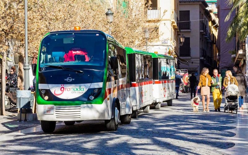 Billet Visites de villes : Visite de Grenade en train Hop-On Hop-Off