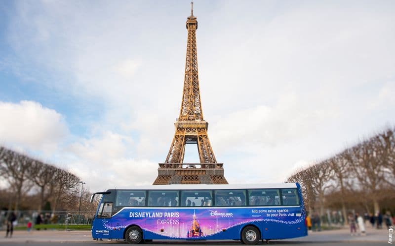 Billet Billets pour Disneyland® Paris avec navette A/R depuis le centre de Paris