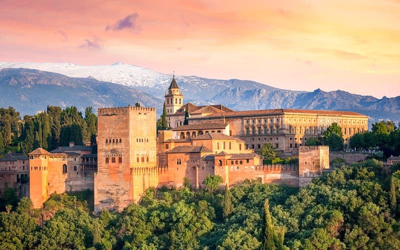 Billet Visite guidée de l'Alhambra depuis Séville